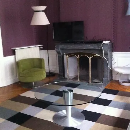 아파트 Le Nid De La Chouette *