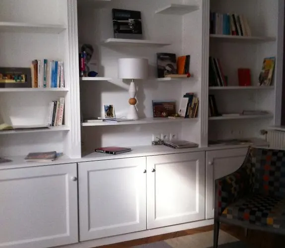 アパート Le Nid De La Chouette ディジョン