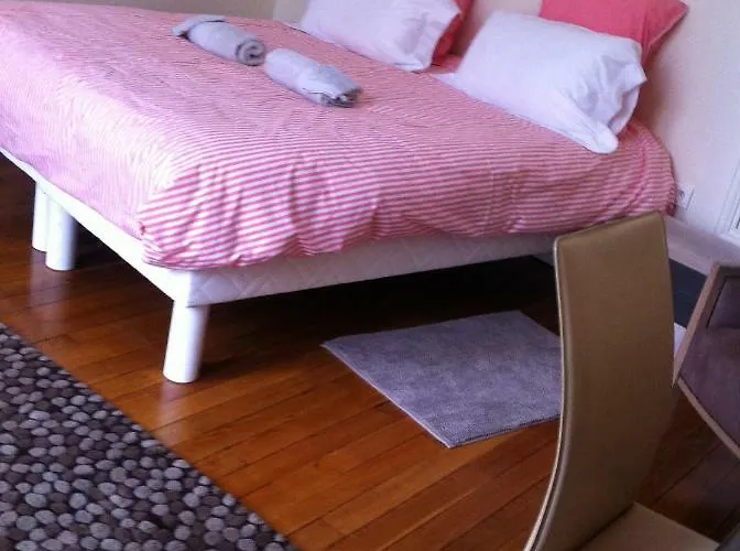 Le Nid De La Chouette Digione